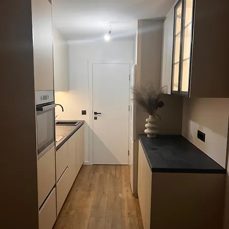 Airport Free Parking